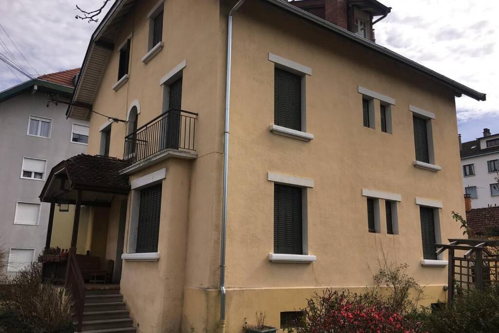 Le Catalpa - Centre Ville, Jardin & Parking! Annecy Esterno foto